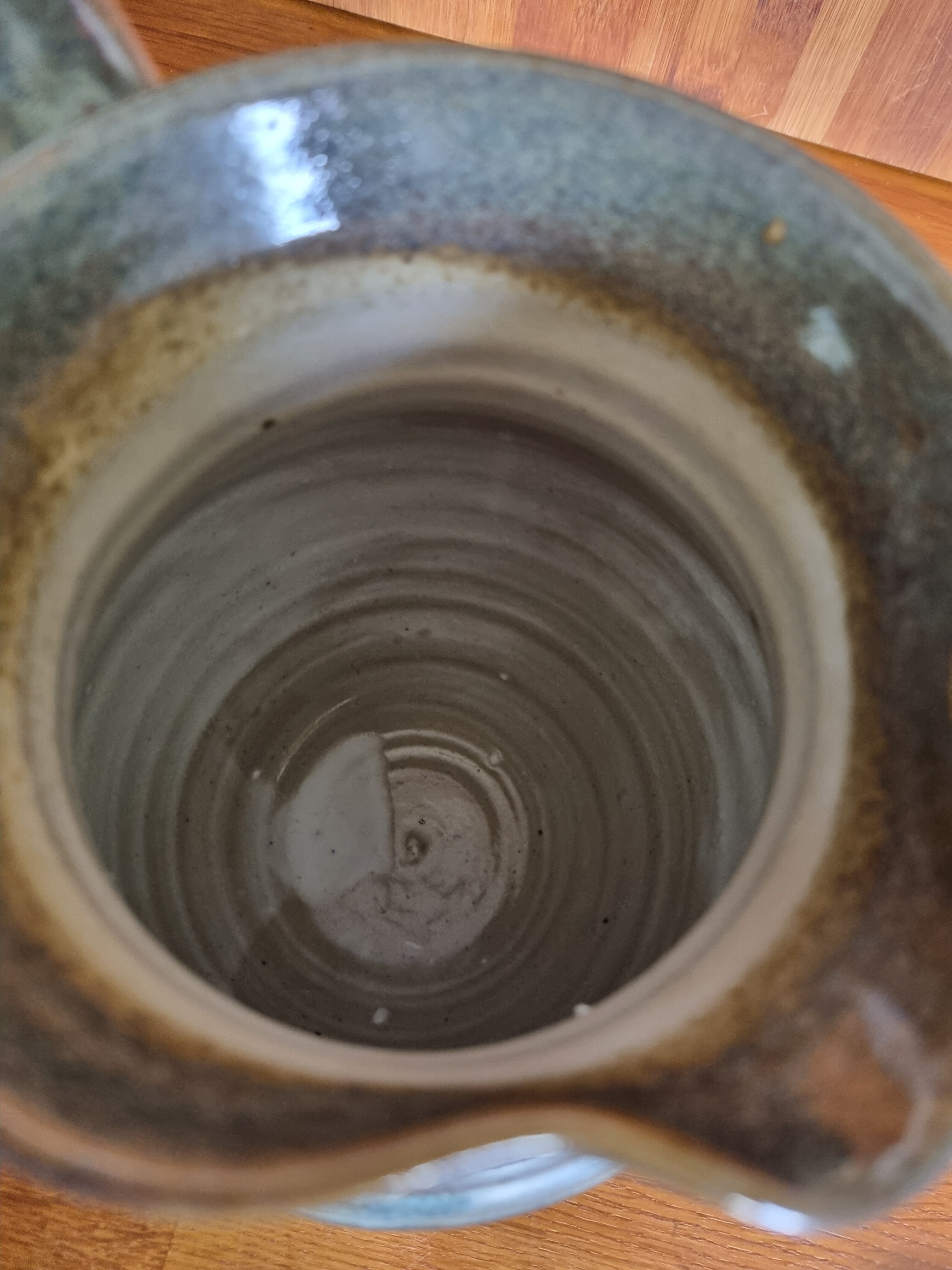 Glazed ceramic pitcher 1.5 L