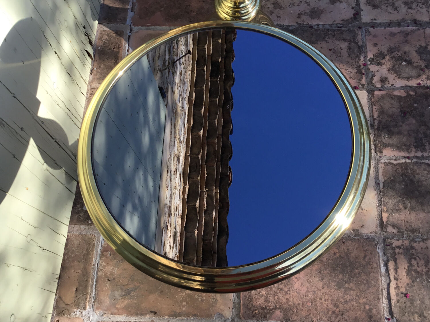 Pair of coffee tables gilded metal smoked glass top