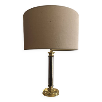 Desk lamp