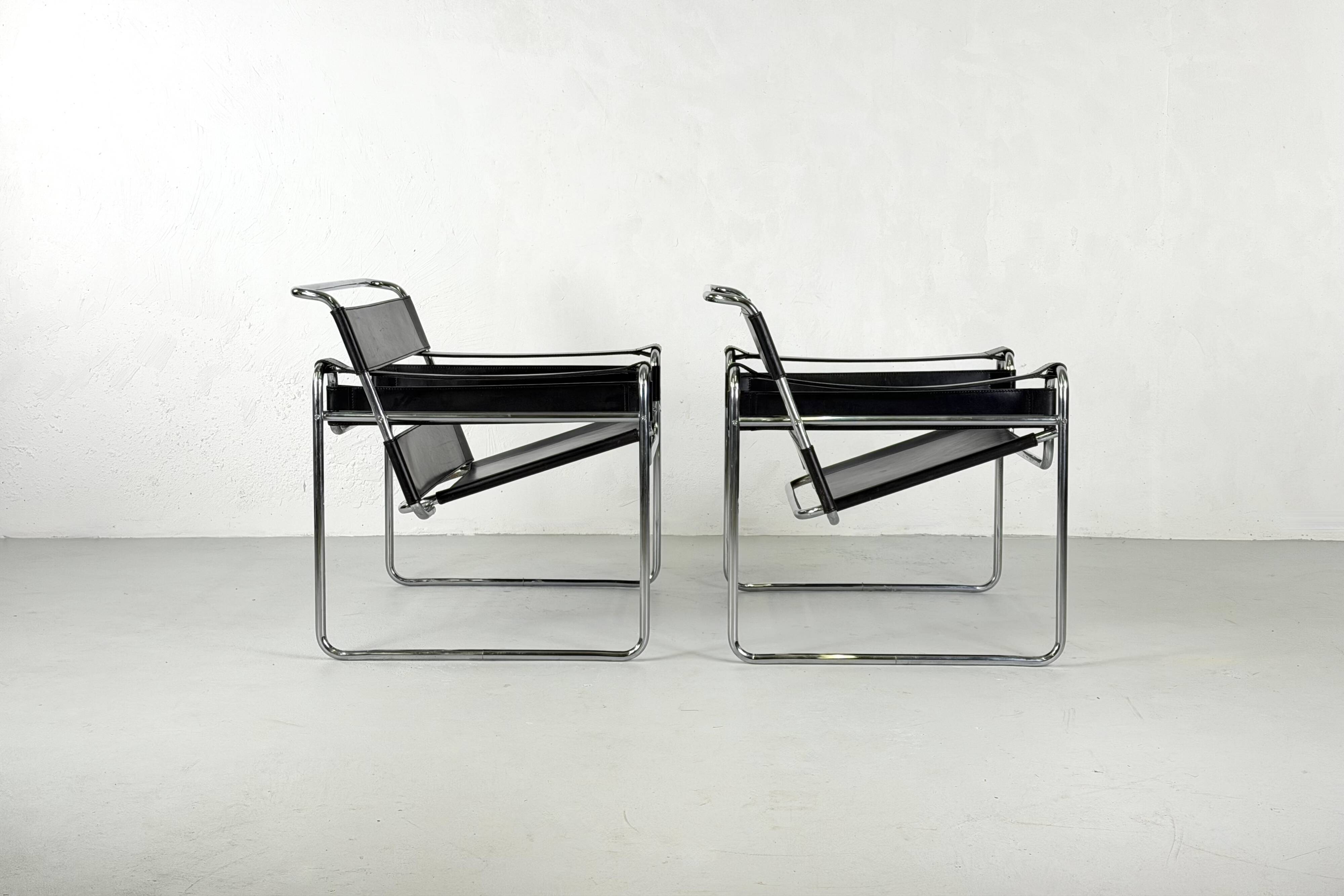pair of Wassiily armchairs by Marcel Breuer for Gavina - 1960s