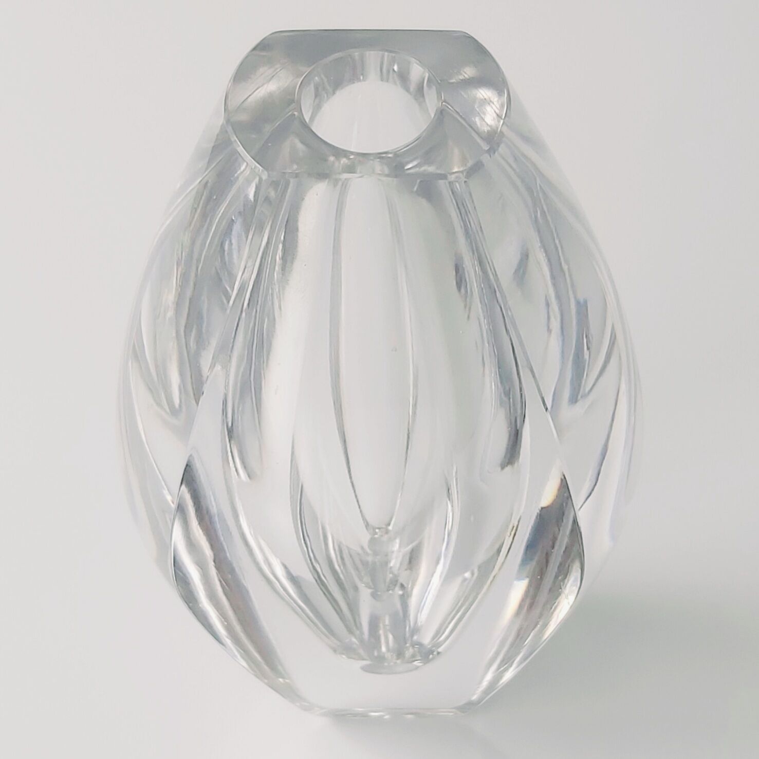 "Ventana" glass vase by Mona Morales-Schildt for Kosta, Sweden, 1950