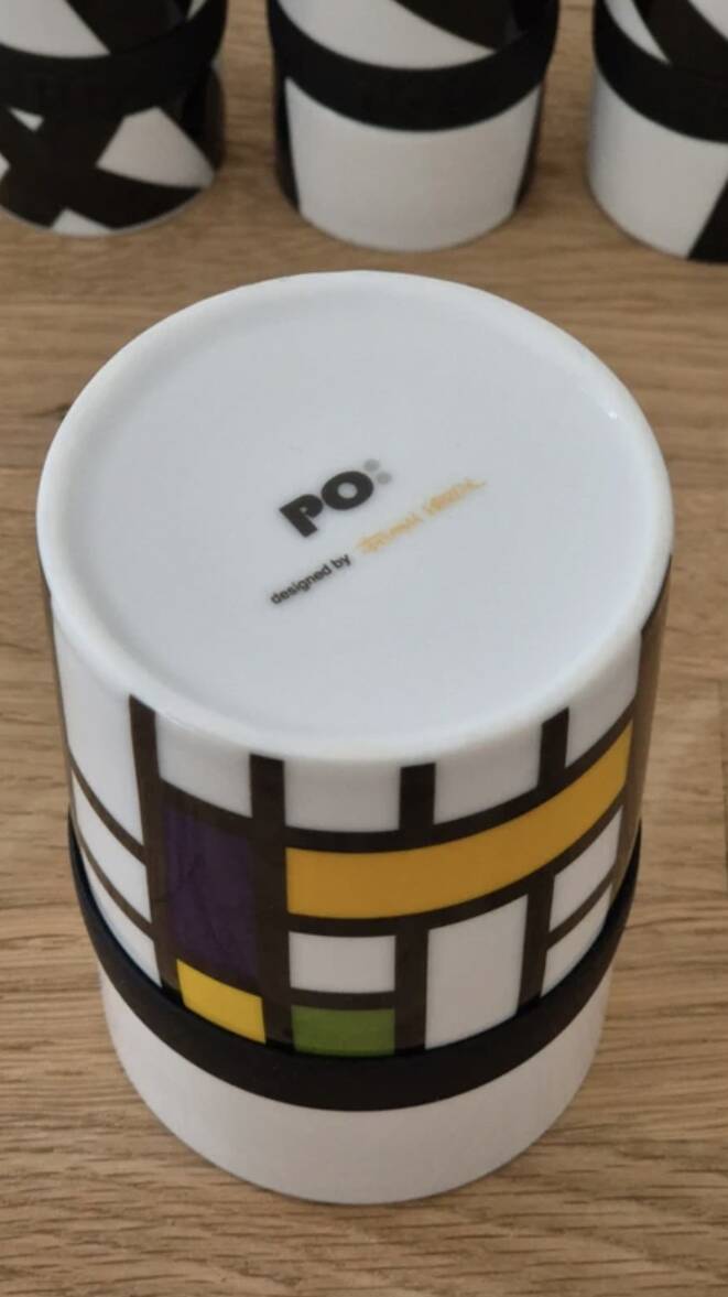Set of 4 Mondrian design mugs