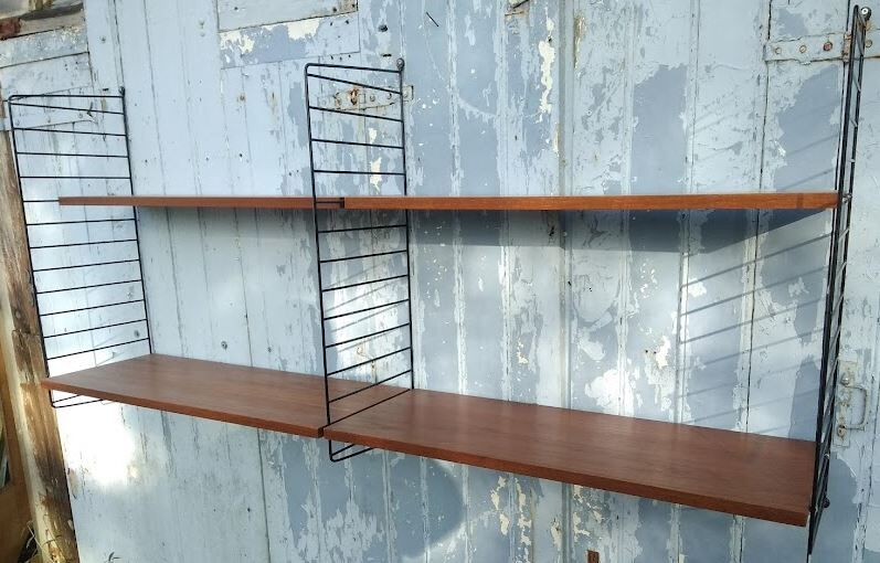Vintage modular shelf in teak veneer and black metal, Nisse Strinning, 60s