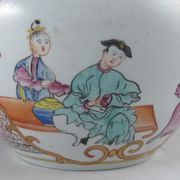 Old pink family style porcelain pot or vase with mandarin decoration, samson, paris