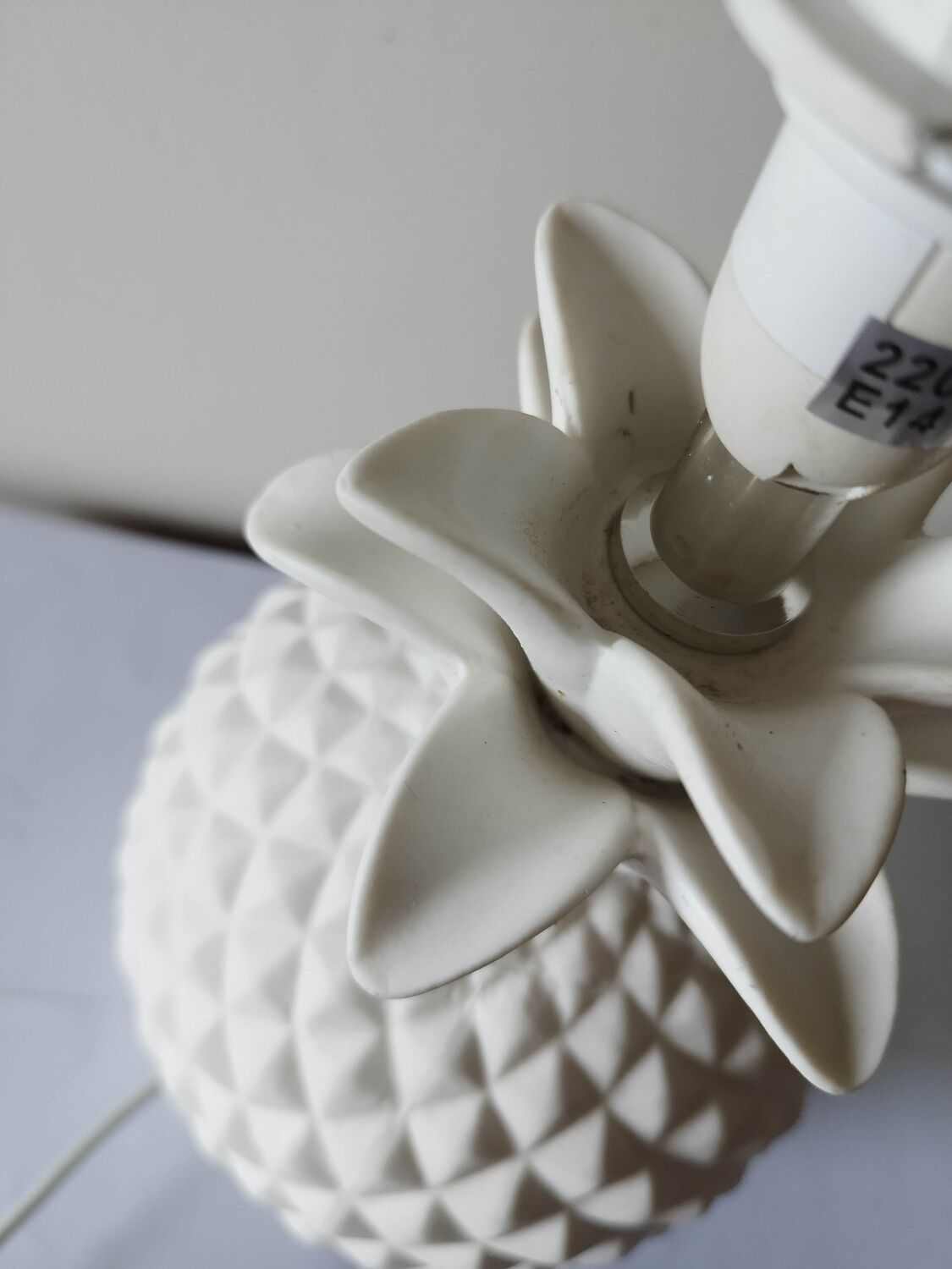 Pineapple lamp in white biscuit