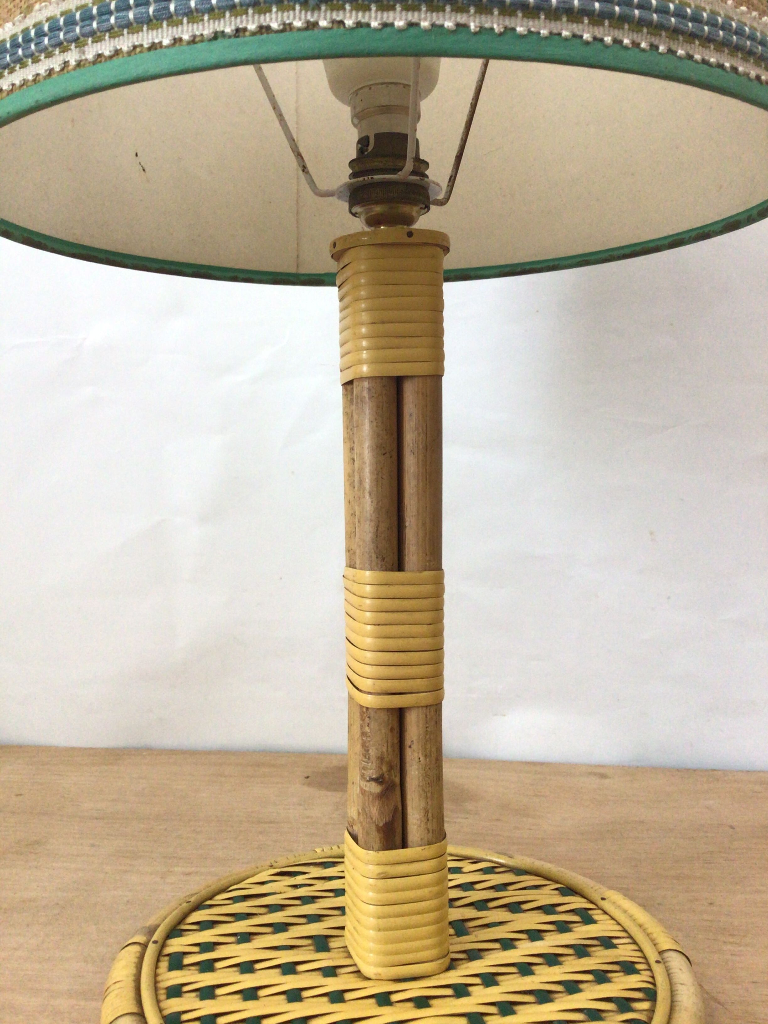 Rattan lamp