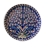 Kutahya porcelain plate with Iznik ottoman motifs