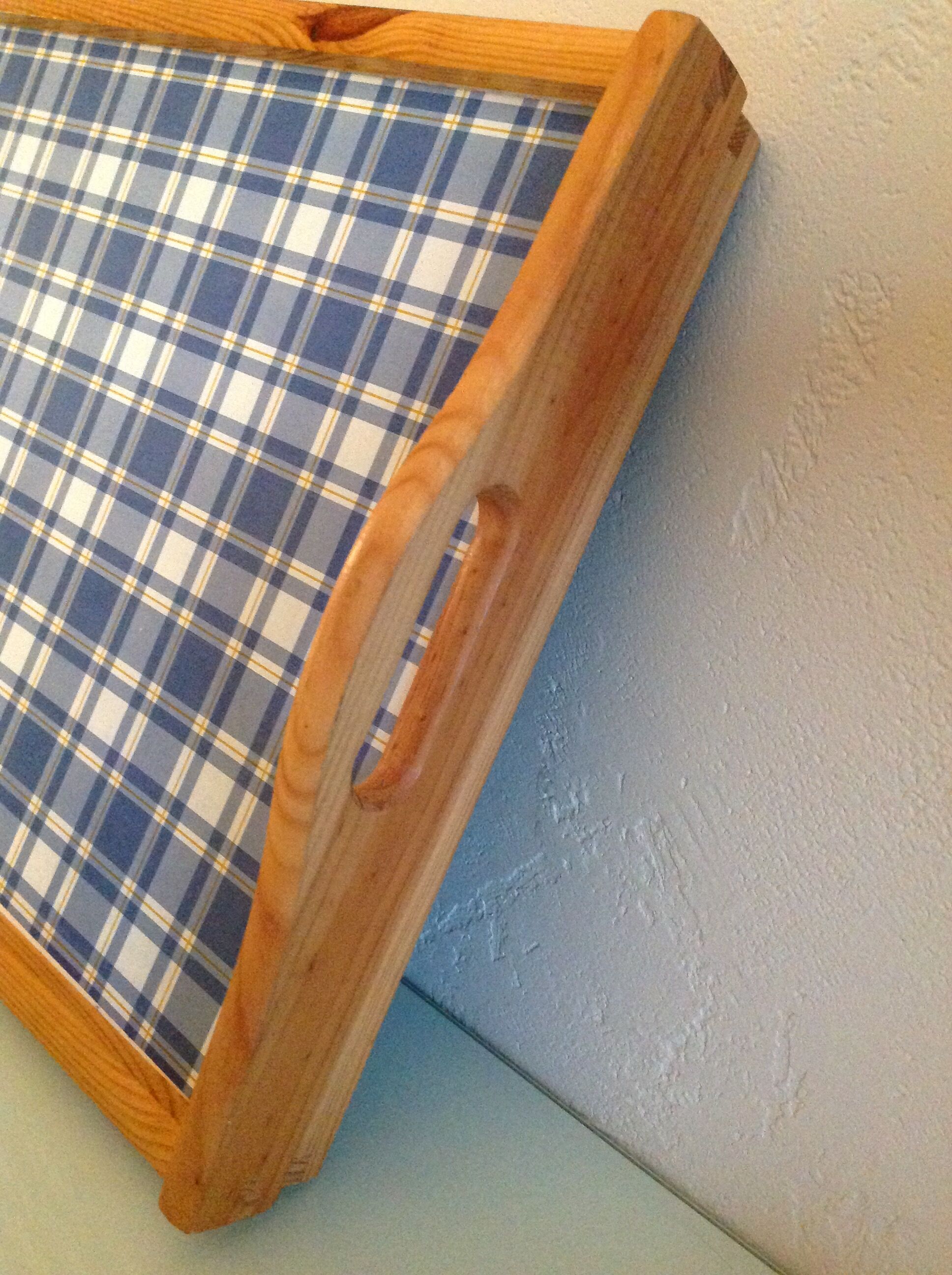 Pine breakfast tray / vintage 60s-70s