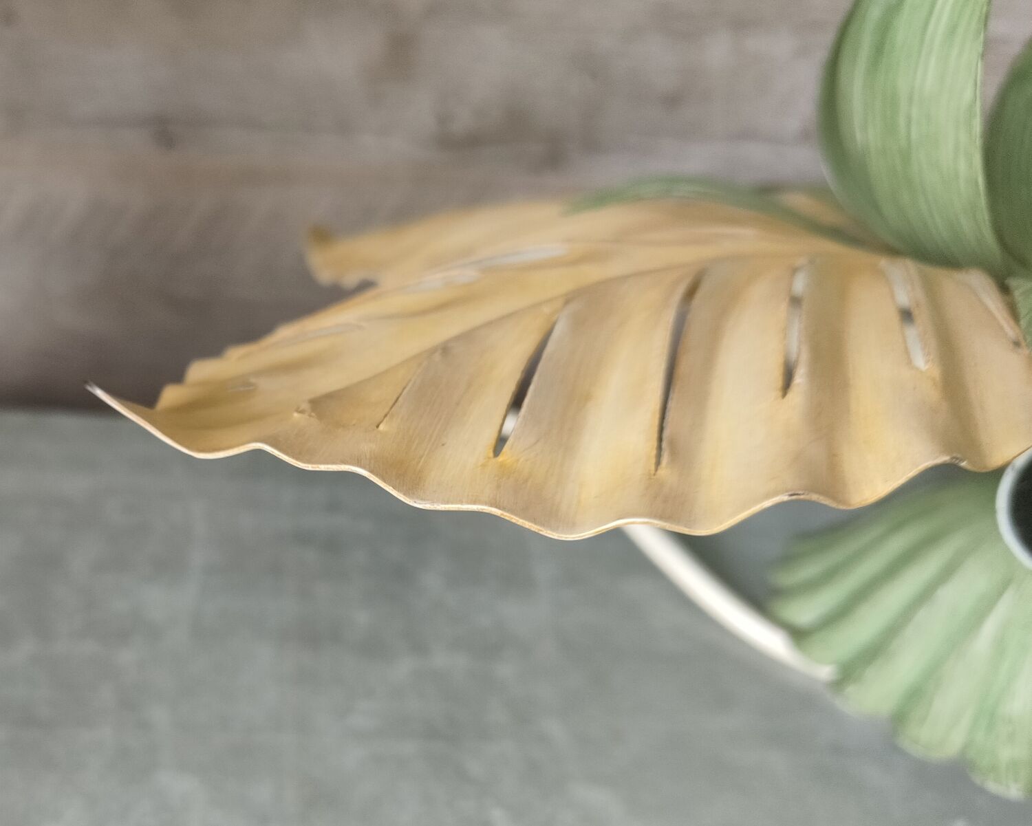 Vintage flower ceiling lamp