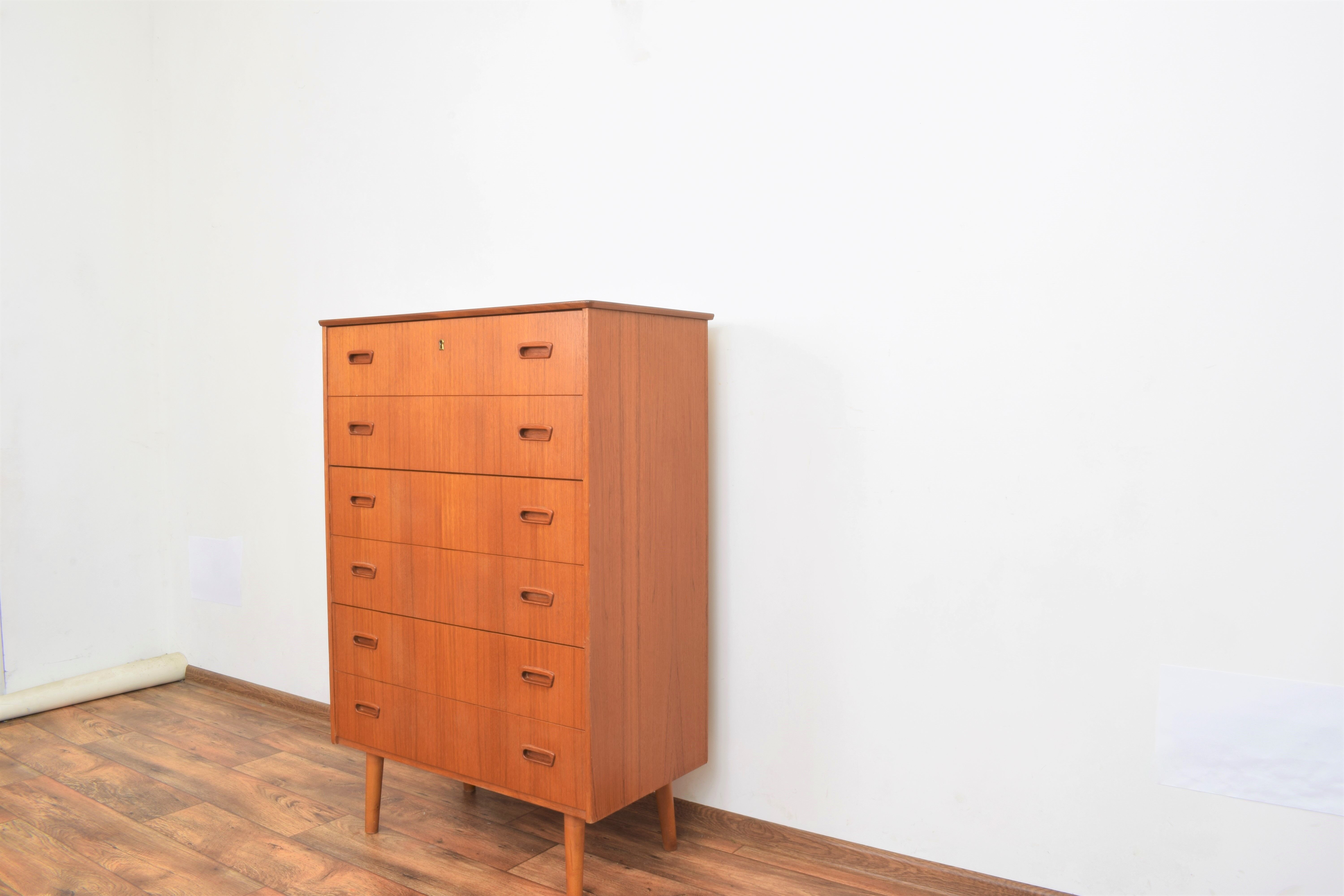 Mid-century danish teak chest of drawers, 1960