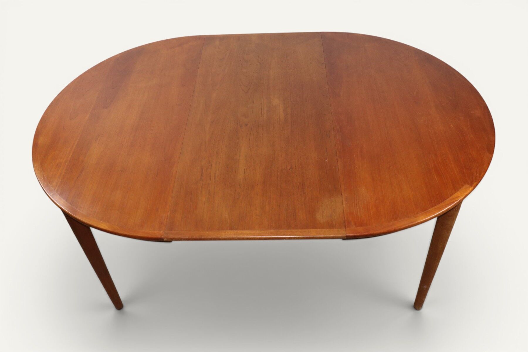 Table ronde de repas extensible danoise en teck – Années 1960