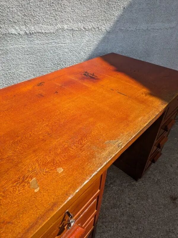 Bureau adulte