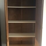 Mirror cabinet