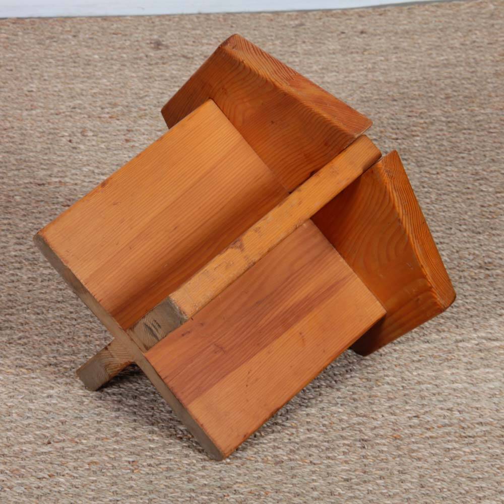 Tabouret vintage en pin massif attribué à René Martin, 1960