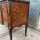 Commode sauteuse style Louis XV plateau marbre
