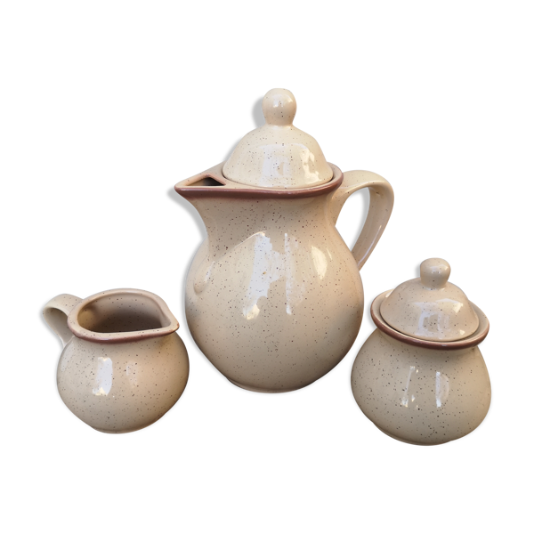 Théière, pot à lait et sucrier