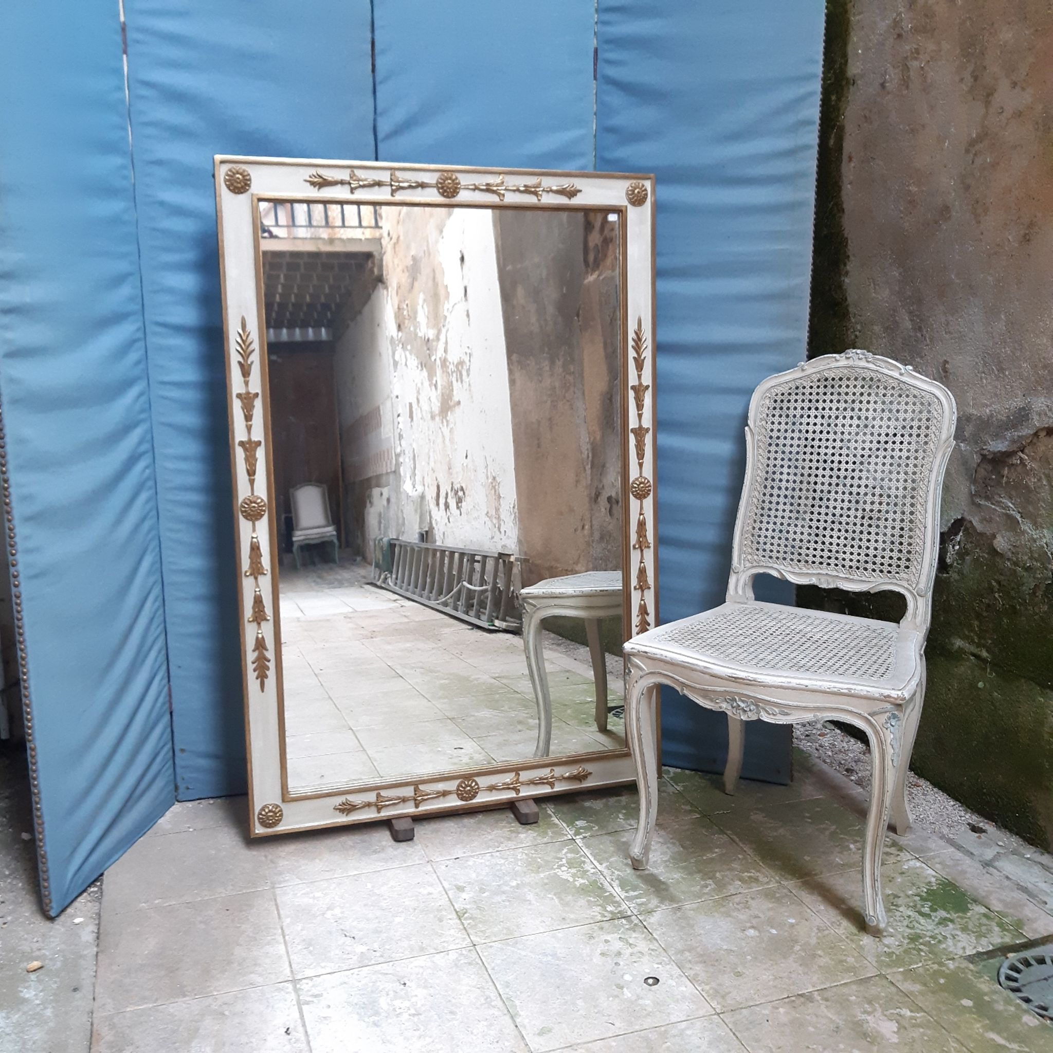Gold and white empire mirror 130X89