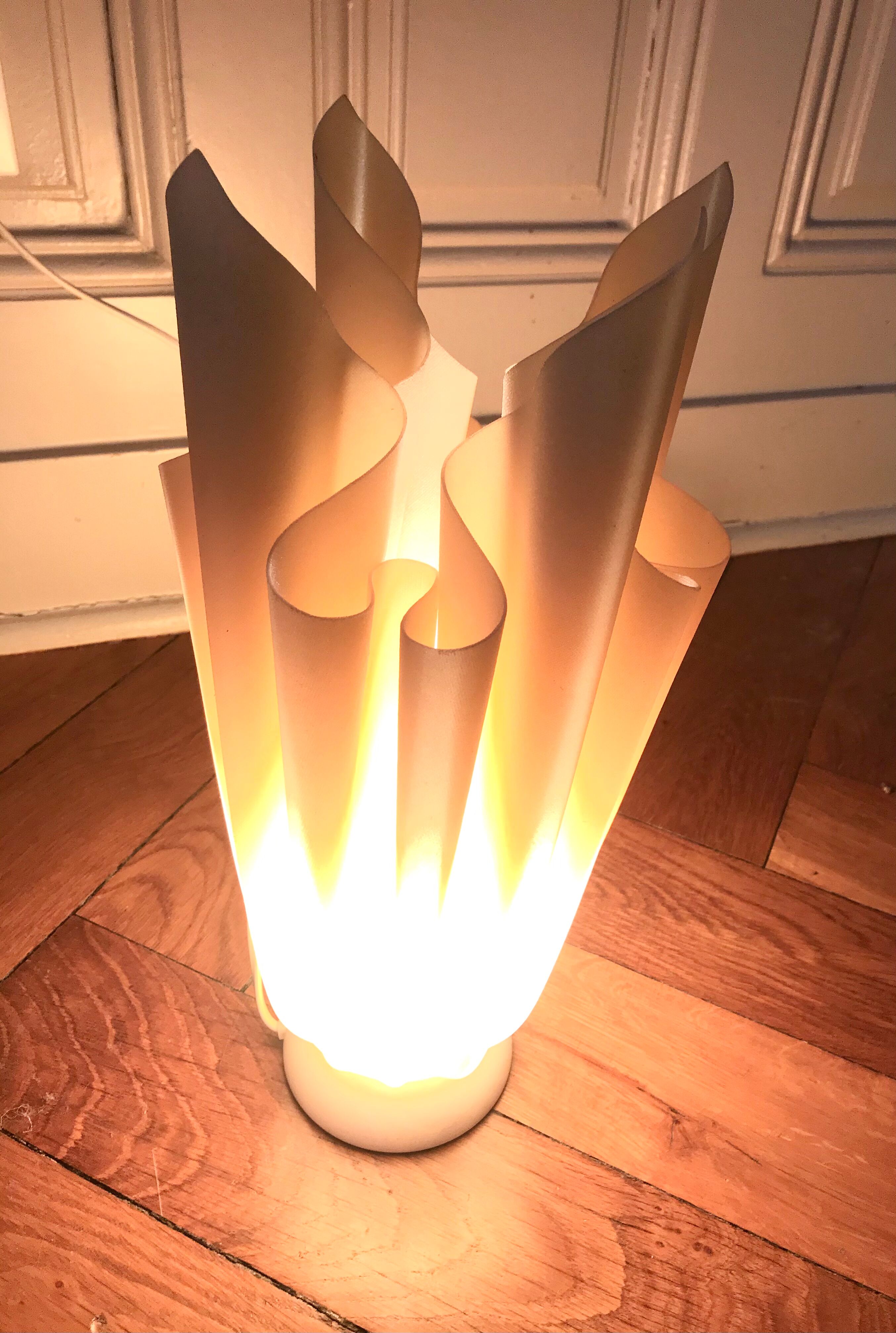 Georgia Jacob's lamp to lay