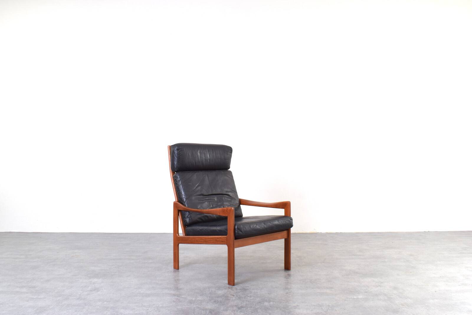 Mid-Century Teak Lounge Chairs by Illum Wikkelsø for Niels Eilersen, 1960s.