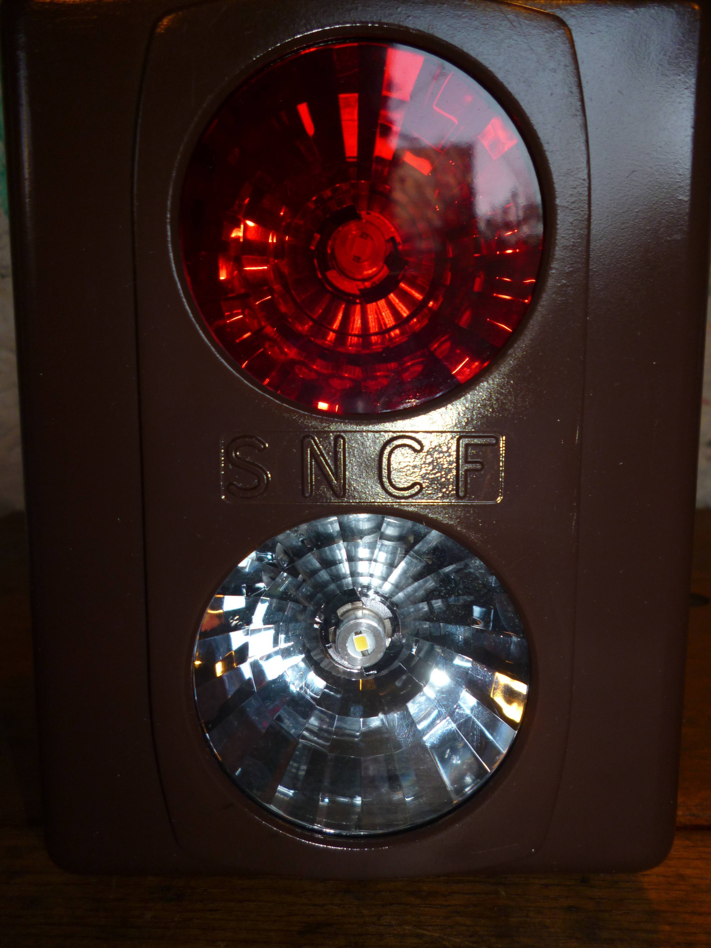 SNCF Lamp - Bakelite - Portable