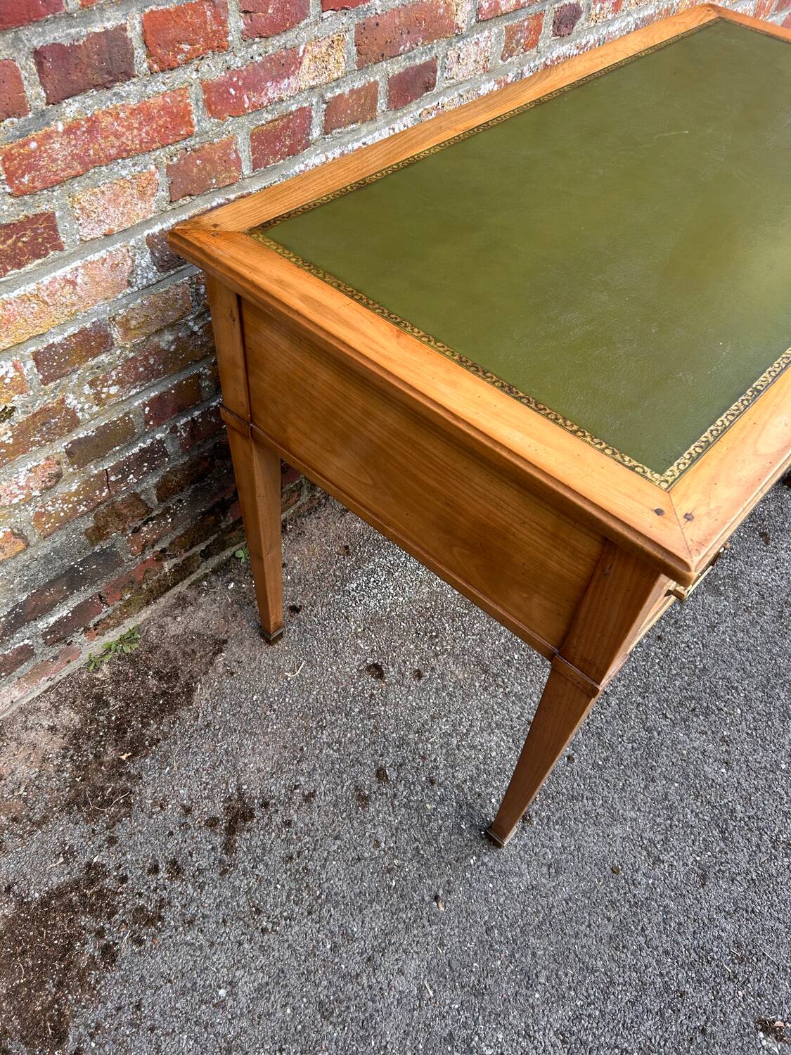 Joli bureau style Louis XVI vintage