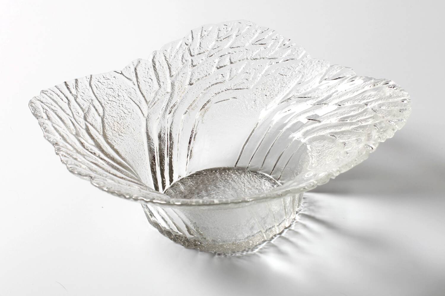Mid-Century Finnish Glass Bowl: Lasisepät Mäntsälä 'Forest' Design / 1970s