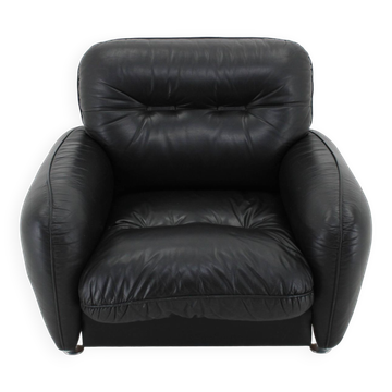 1970s Italian Armchair in Black Leather