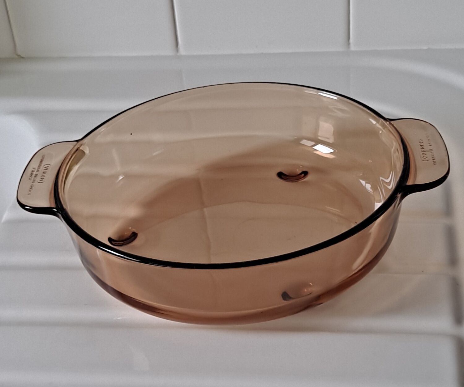Corning amber glass browning dish
