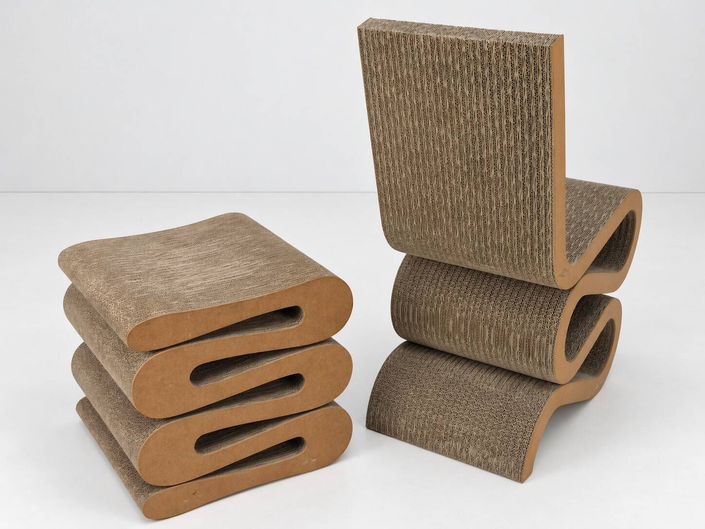 Chaise Wiggle Easy Edges avec tabouret par Frank Gehry pour Vitra