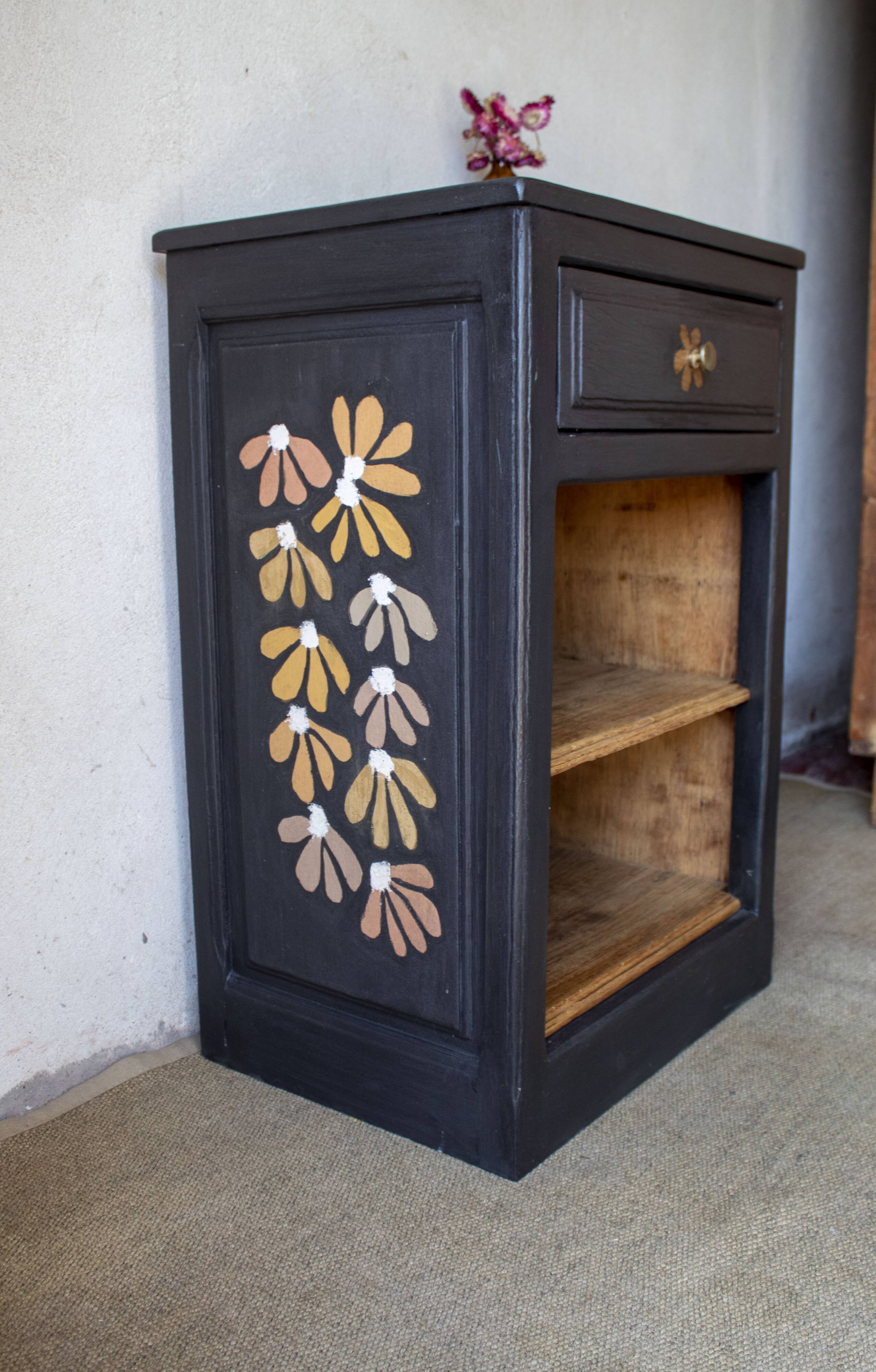 Low bookshelf furniture