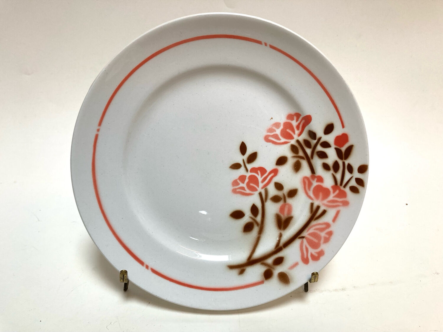 Many dessert plates Moulin des Loups