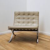 Pair of Barcelona armchairs, Knoll