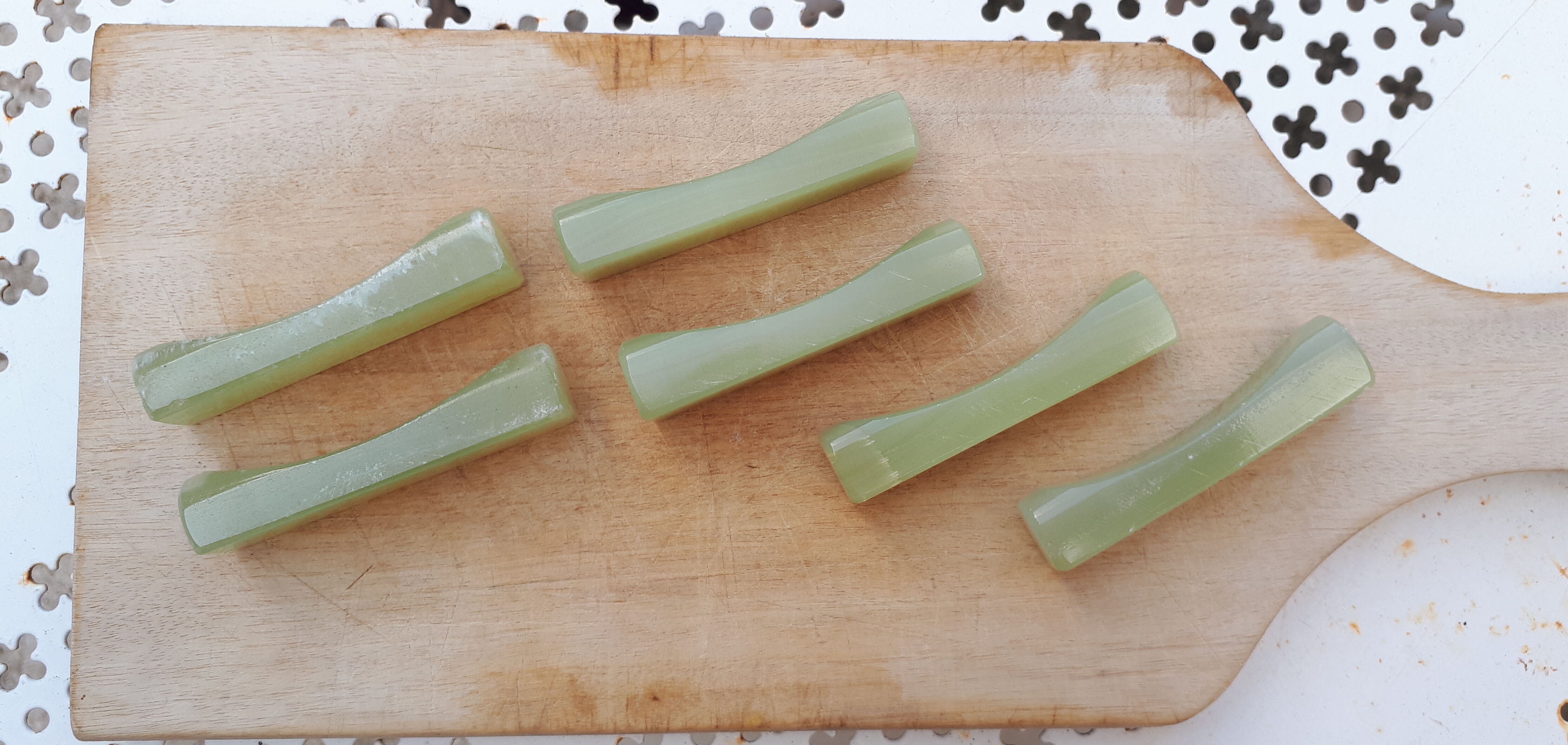 Jade style natural stone knife holder (6 pieces)