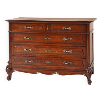 Commode ancienne française en chêne sculpté