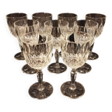 9 stemmed glasses