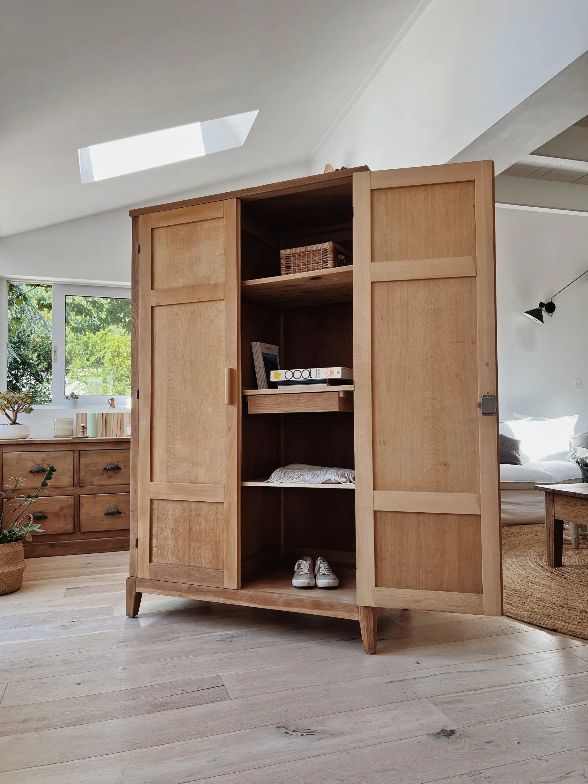 Armoire penderie d’école René Gabriel