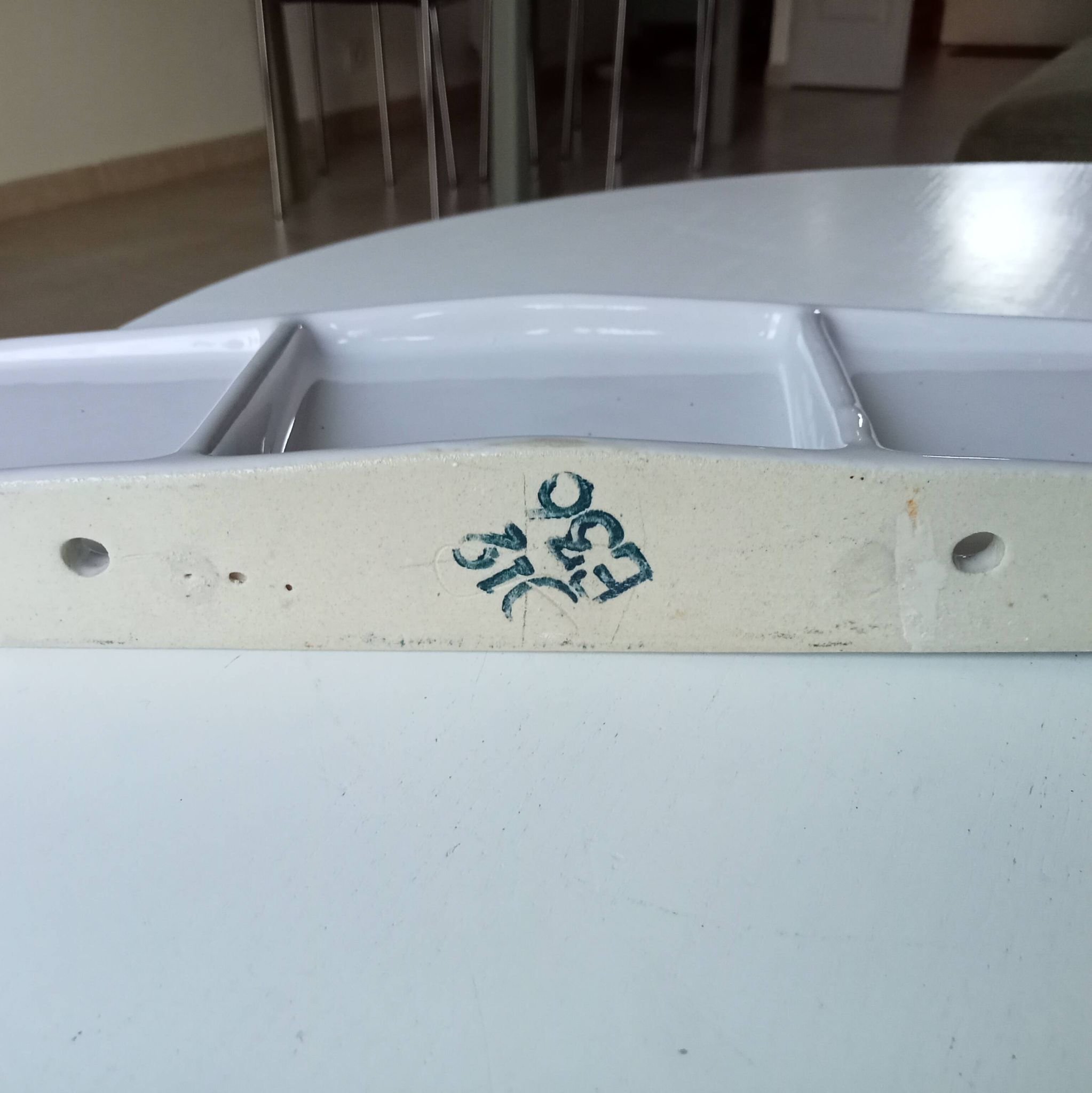 60s ceramic bathroom wall shelf