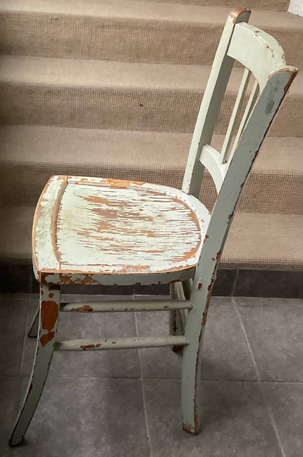 Chaise en bois vintage