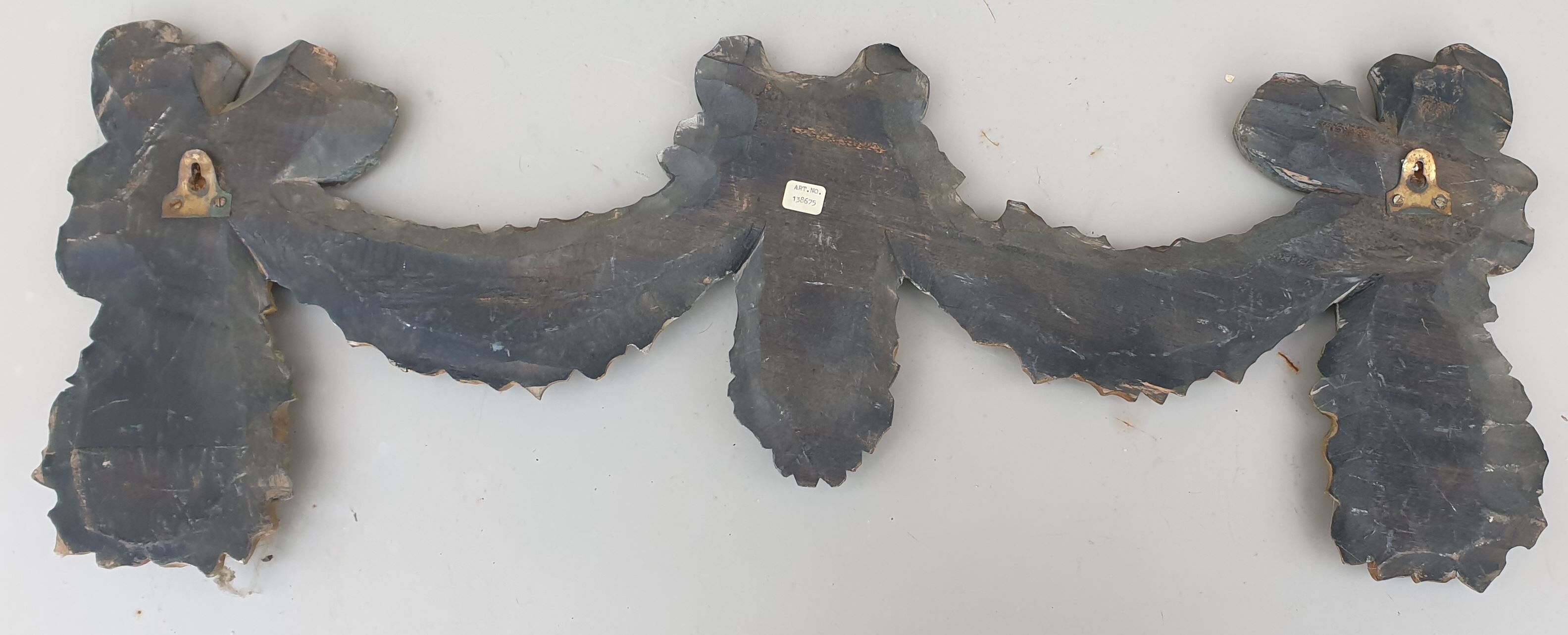 Polychrome carved wood decorative fronthead