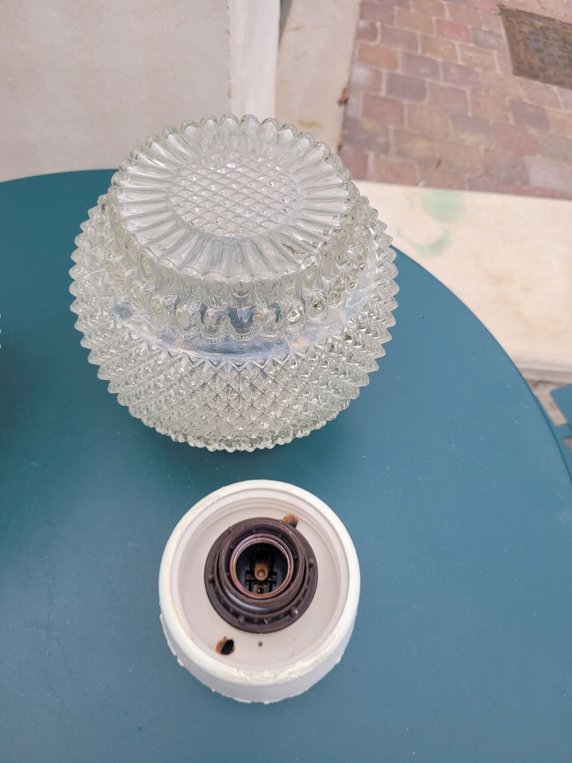 2 glass ceiling lights