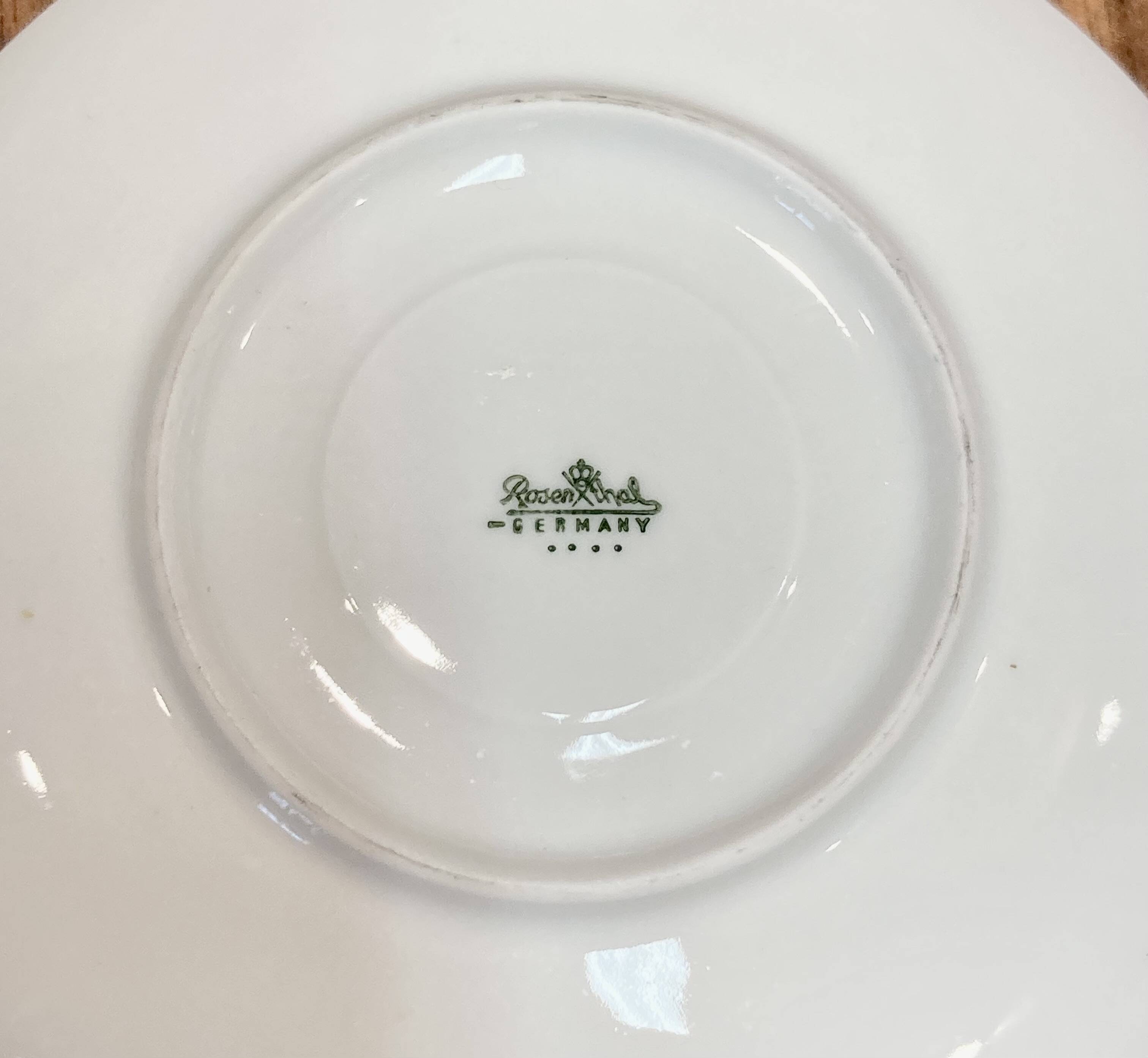 145-piece porcelain service, "bjorn winnblad" design, 1950.