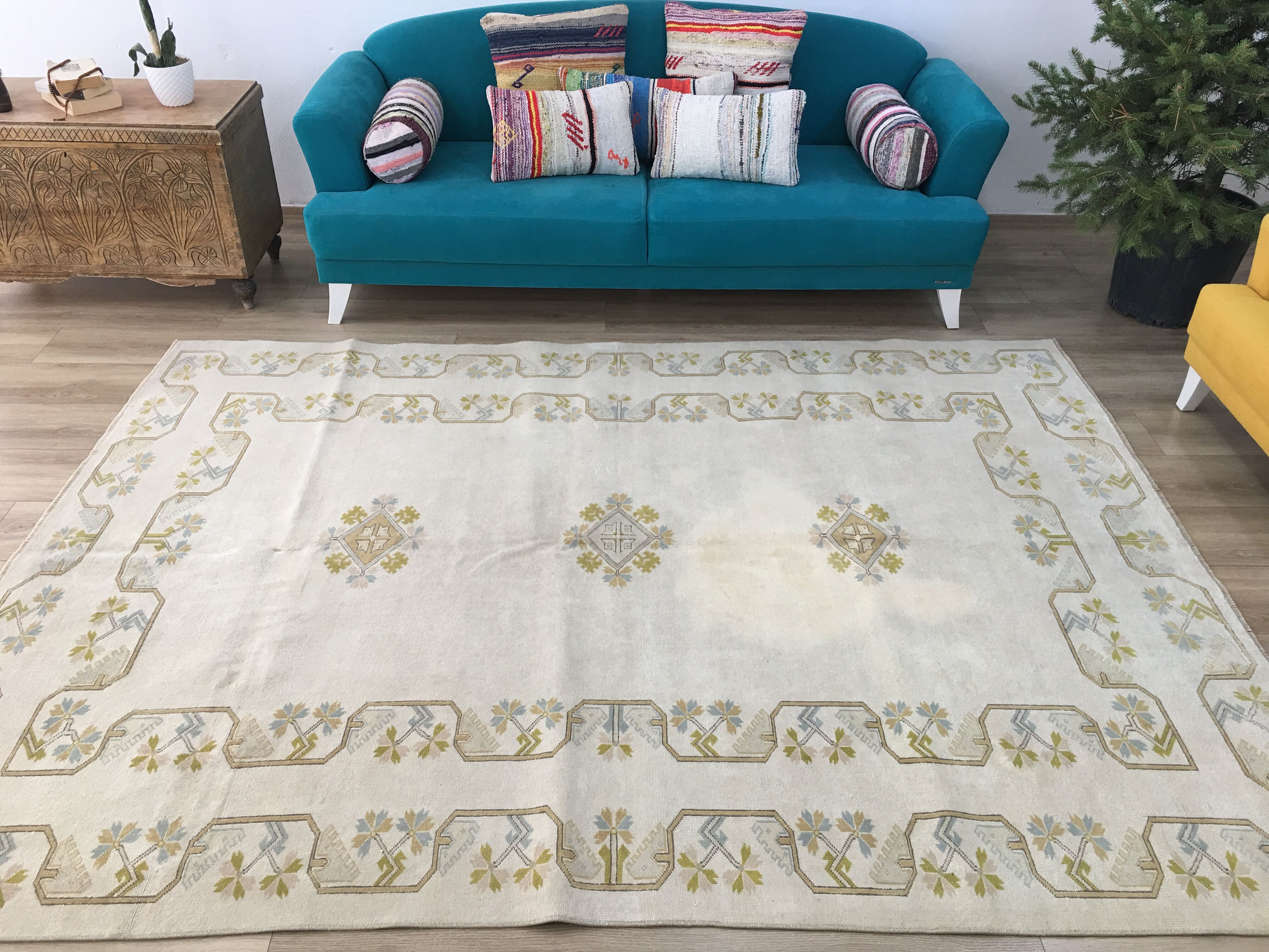 area rug, vintage rug, turkish rug, handmade rug,  7 x 9.4 ft. , RK 7893