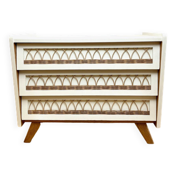 Vintage chest of drawers