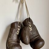 Vintage boxing gloves, 1940s