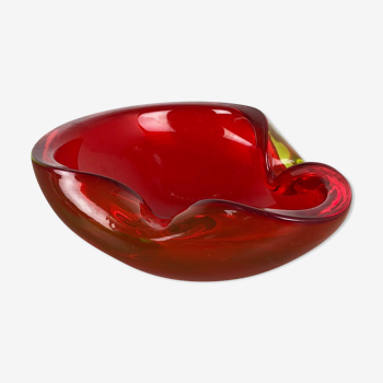 Large Murano Glass "Red-Yellow" Bowl Element Shell Ashtray Murano, Italy, 1970s