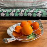 Large leaf-shaped centerpiece tray