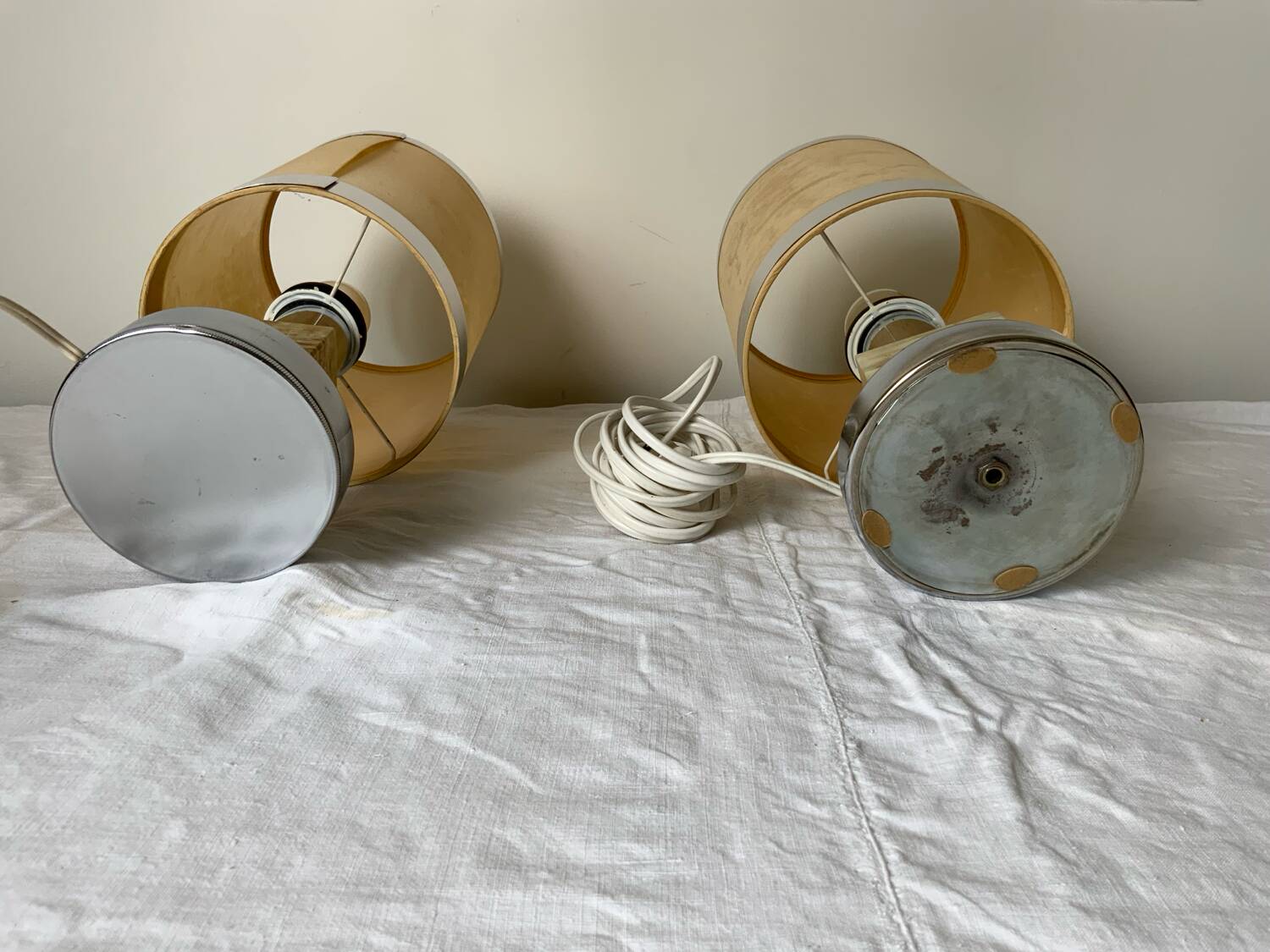 Pair of 70 lamps