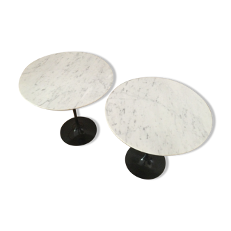 Pair of tulip tables by Eero Saarinen,  Knoll edition