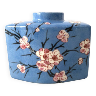 Ceramic floral vase