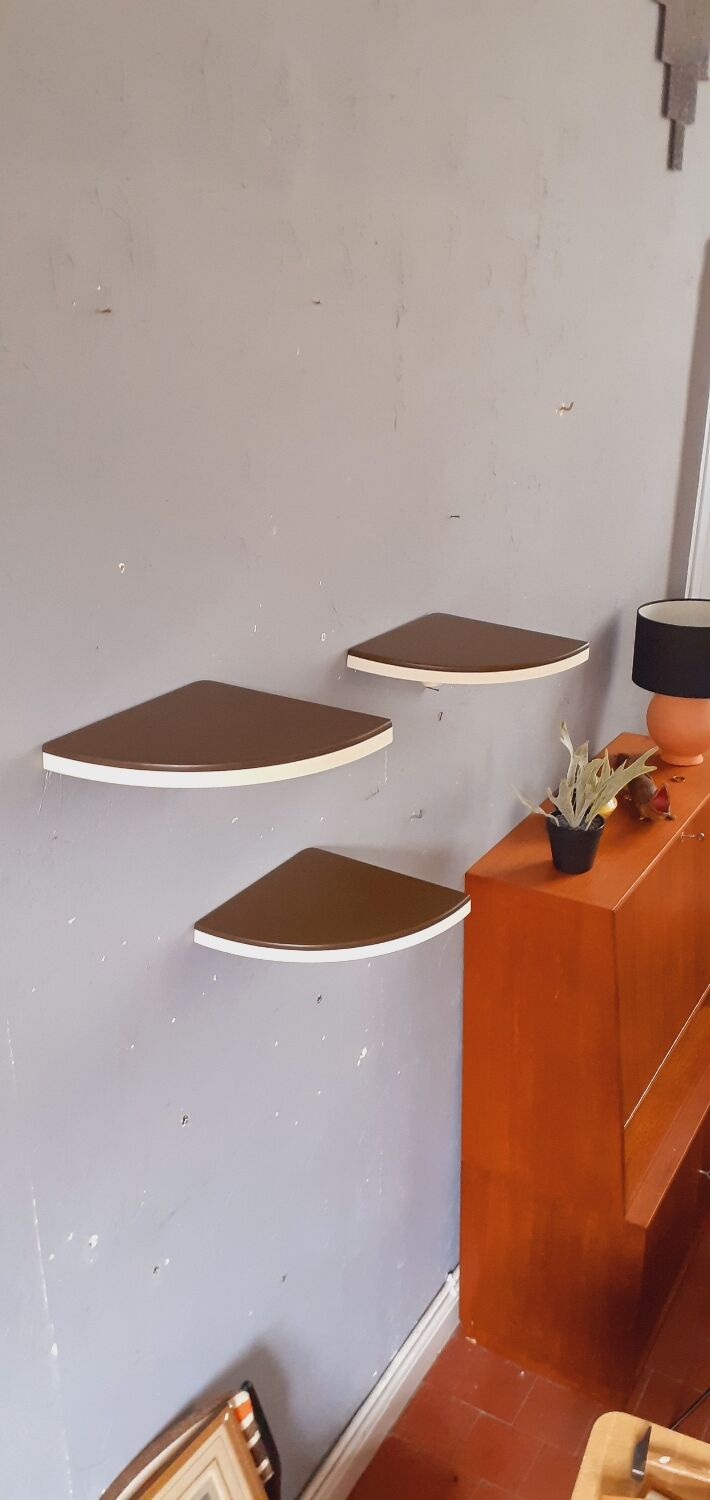 Three vintage corner shelves 70s